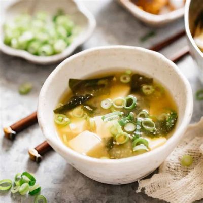 味噌汁 豆腐 種類 ～宇宙の彼方まで広がる味の探求～